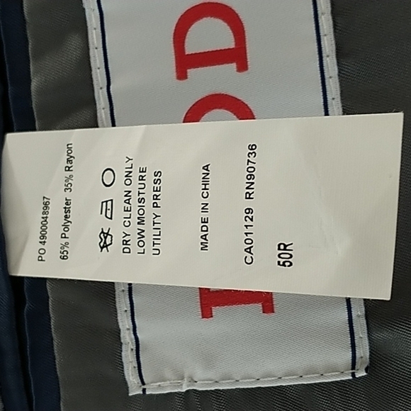 IZOD Classic Two Button Navy Blazer Fully Lined 50Reg - Picture 9 of 13